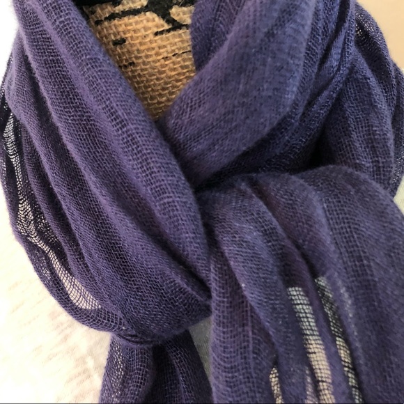 Irish Linen Scarves - Picture 2 of 7